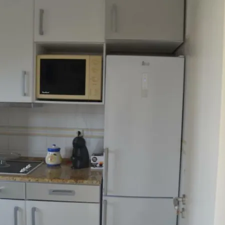 Apartamento T1 Mar De Amarilis @ Da Rocha *